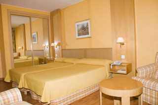 Hotel Restaurante San Roque Medina del Campo Bagian luar foto